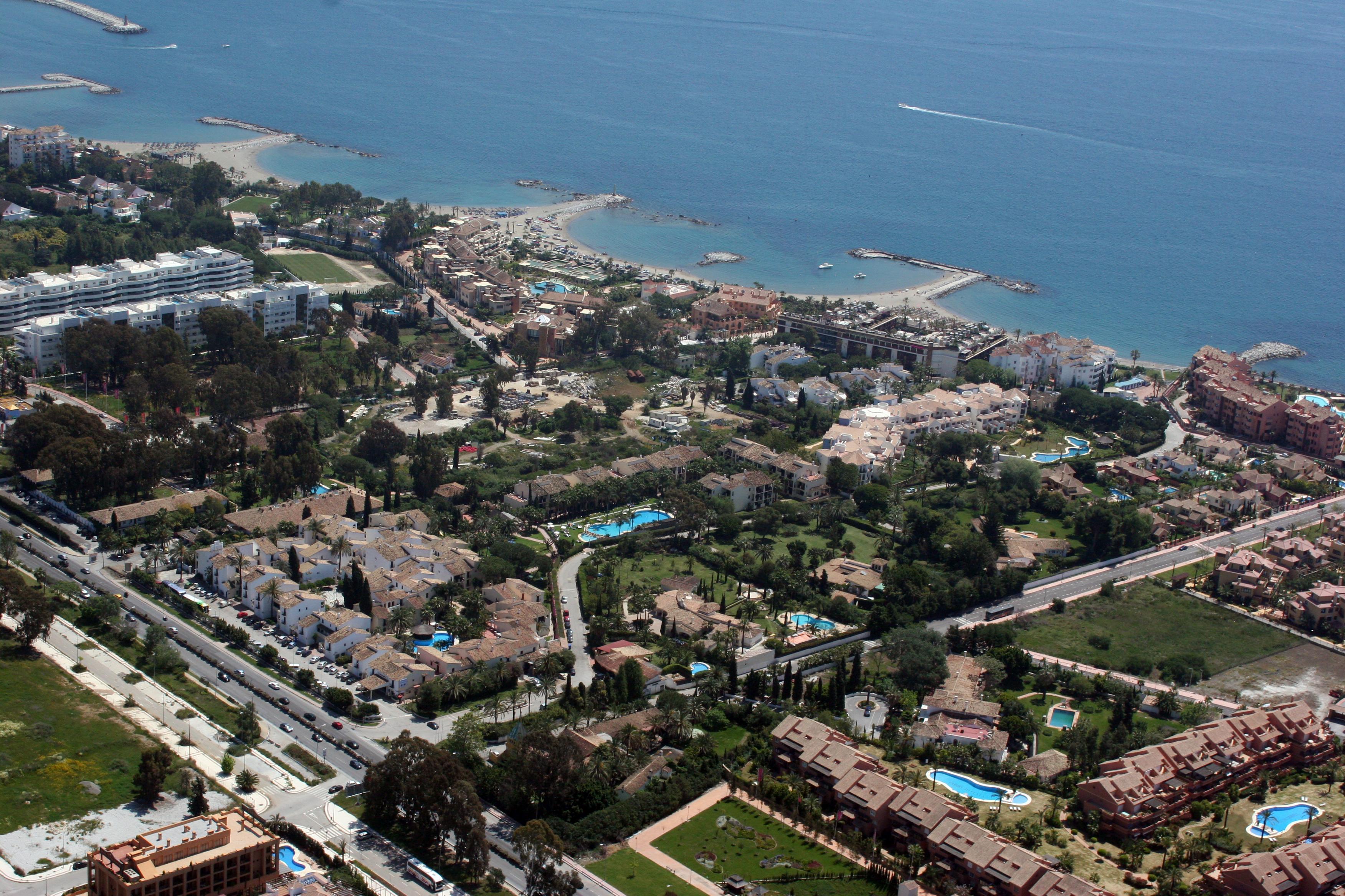 Bluebay Banús